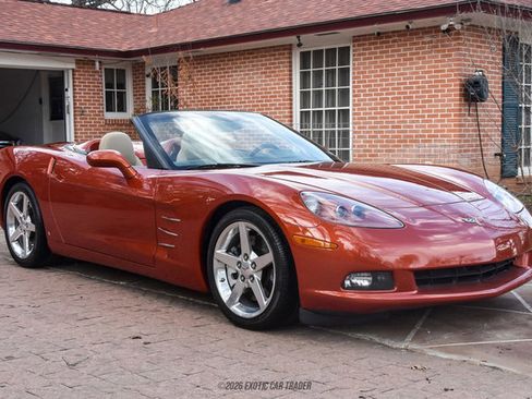 Used 2006 Chevrolet Corvette Convertible w/ Preferred Equipment Group image 12