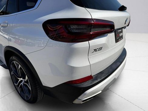 Used 2020 BMW X5 xDrive50i w/ Premium Package image 15