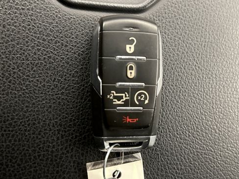 Used 2023 RAM 1500 Laramie image 10