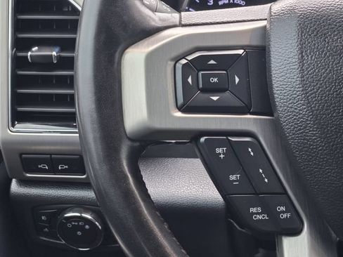 Certified 2022 Ford F250 Platinum w/ FX4 Off-Road Package AWD/4WD image 27