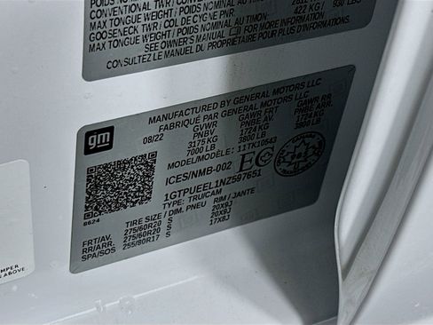 Used 2022 GMC Sierra 1500 AT4 w/ AT4 Preferred Package image 34