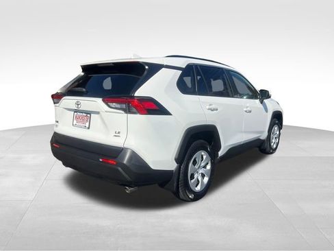Used 2019 Toyota RAV4 LE w/ All Weather Liner Package image 5