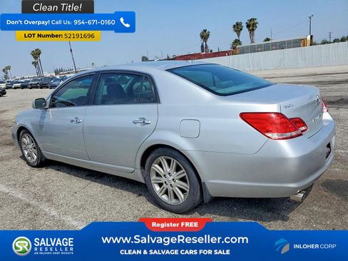 Used 2010 Toyota Avalon FWD image 3