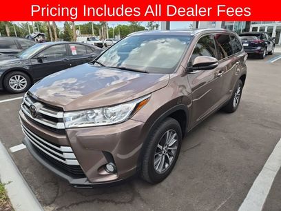 Used 2019 Toyota Highlander XLE
