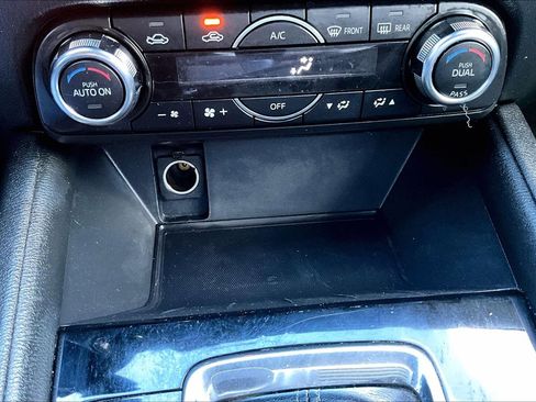 Used 2018 MAZDA CX-5 Touring image 15