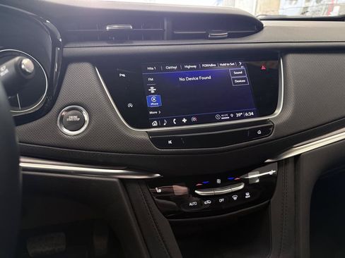 Used 2025 Cadillac XT5 Luxury w/ LPO, Floor Liner Package FWD image 51