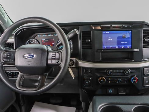 Used 2023 Ford F250 XL w/ FX4 Off-Road Package image 18