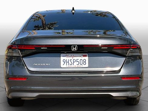 Used 2023 Honda Accord EX image 4
