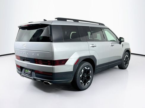 Used 2026 Hyundai Santa Fe SEL FWD image 9