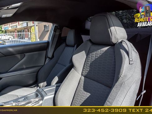 Used 2022 Toyota GR86 RWD image 11