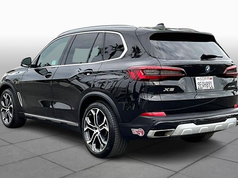 Used 2023 BMW X5 xDrive45e w/ Parking Assistance Package image 11