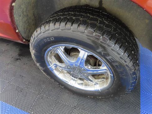 Used 2013 RAM 1500 Express AWD/4WD image 7
