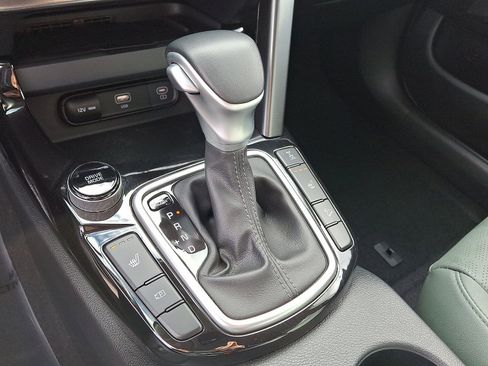 Used 2024 Kia Seltos SX image 15