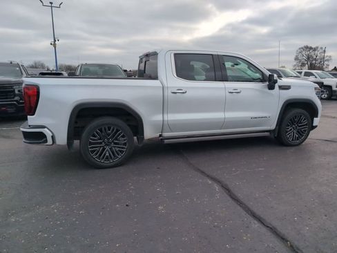 Used 2022 GMC Sierra 1500 Denali Ultimate image 8