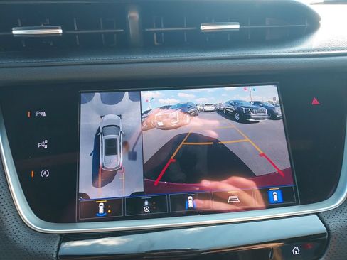 Used 2021 Cadillac XT5 Premium Luxury FWD image 20