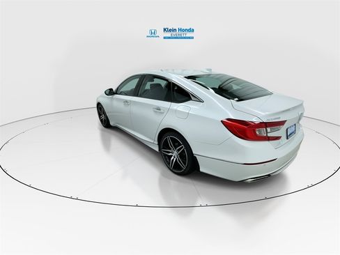 Used 2021 Honda Accord Touring image 8