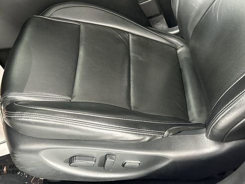 Used 2021 Nissan Maxima 3.5 SV w/ Floor Mat Group FWD image 12