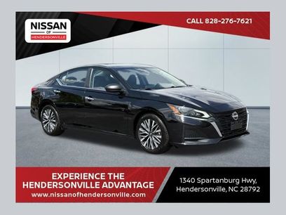 Used 2025 Nissan Altima 2.5 SV