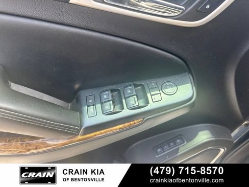 Used 2015 GMC Yukon Denali w/ Premium Package AWD/4WD image 13