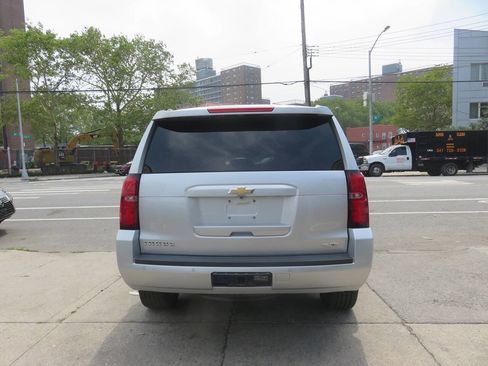 Used 2016 Chevrolet Tahoe LT w/ Luxury Package AWD/4WD image 8