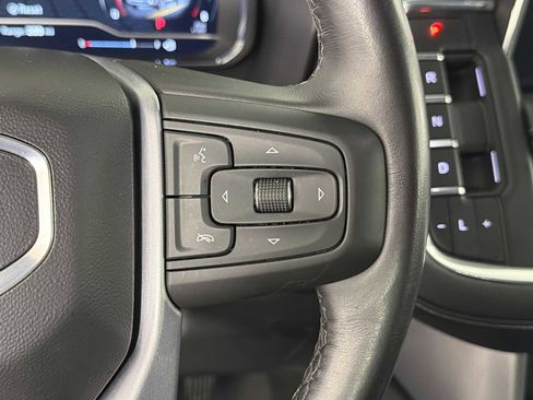 Used 2022 GMC Yukon XL SLT w/ SLT Premium Package image 28