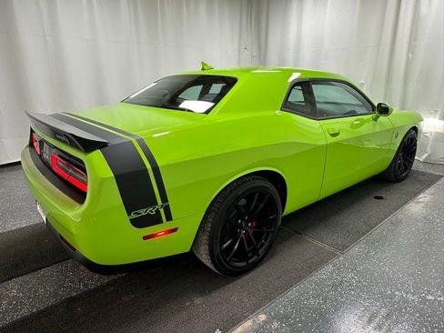 Used 2023 Dodge Challenger SRT Hellcat w/ Driver Convenience Group image 5