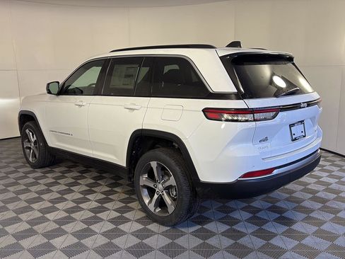 New 2026 Jeep Grand Cherokee Limited AWD/4WD image 6