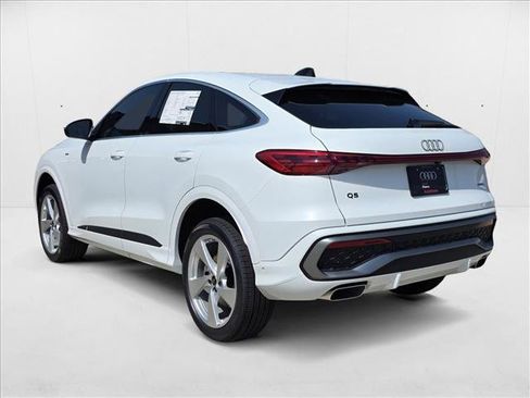 New 2025 Audi Q5 Premium Plus image 7