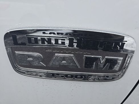 Used 2016 RAM 1500 Laramie Longhorn w/ Convenience Group image 5