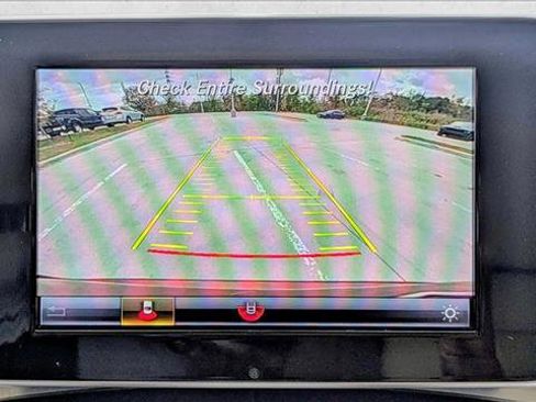 Used 2019 Mercedes-Benz GLC 300 image 14