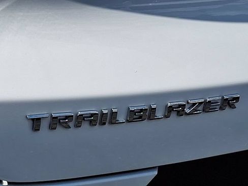 Used 2023 Chevrolet TrailBlazer ACTIV FWD image 29