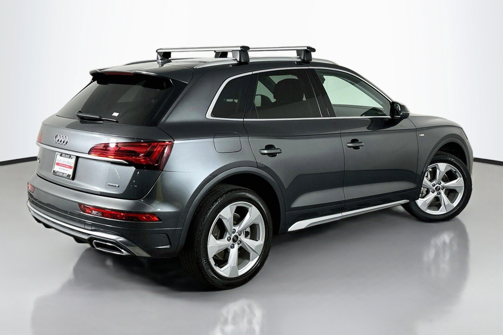 Used 2023 Audi Q5 2.0T Premium Plus w/ Premium Plus Package AWD/4WD image 14