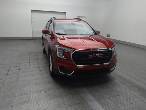 Used 2022 GMC Terrain SLE w/ Driver Convenience Package FWD image 13