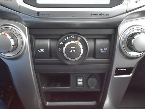 Used 2019 Toyota 4Runner SR5 Premium image 27