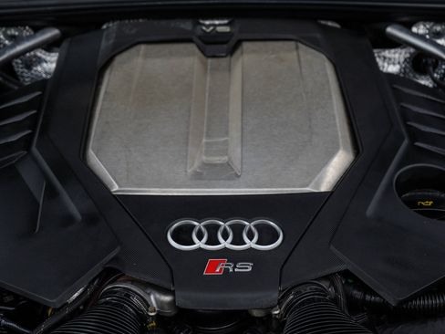 Used 2021 Audi RS 6 AWD/4WD image 43