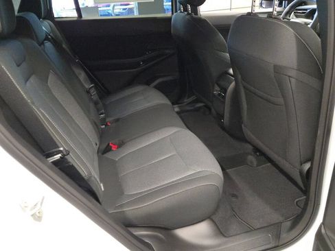 New 2026 Jeep Cherokee Laredo AWD/4WD image 9