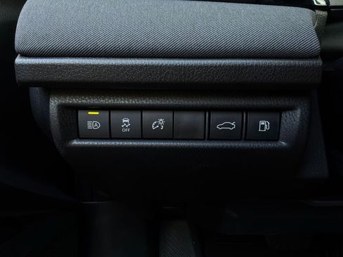 Used 2026 Toyota Camry LE FWD image 24