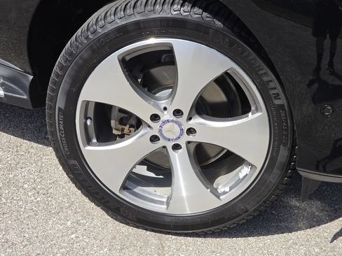 Used 2017 Mercedes-Benz GLE 350 4MATIC image 6