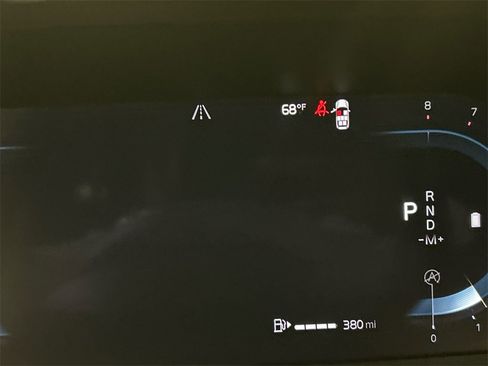 Certified 2023 Volvo XC90 B6 Plus w/ Protection Package Premier image 15