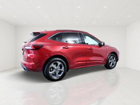 Certified 2024 Ford Escape ST-Line w/ Tech Pack #1 AWD/4WD image 6