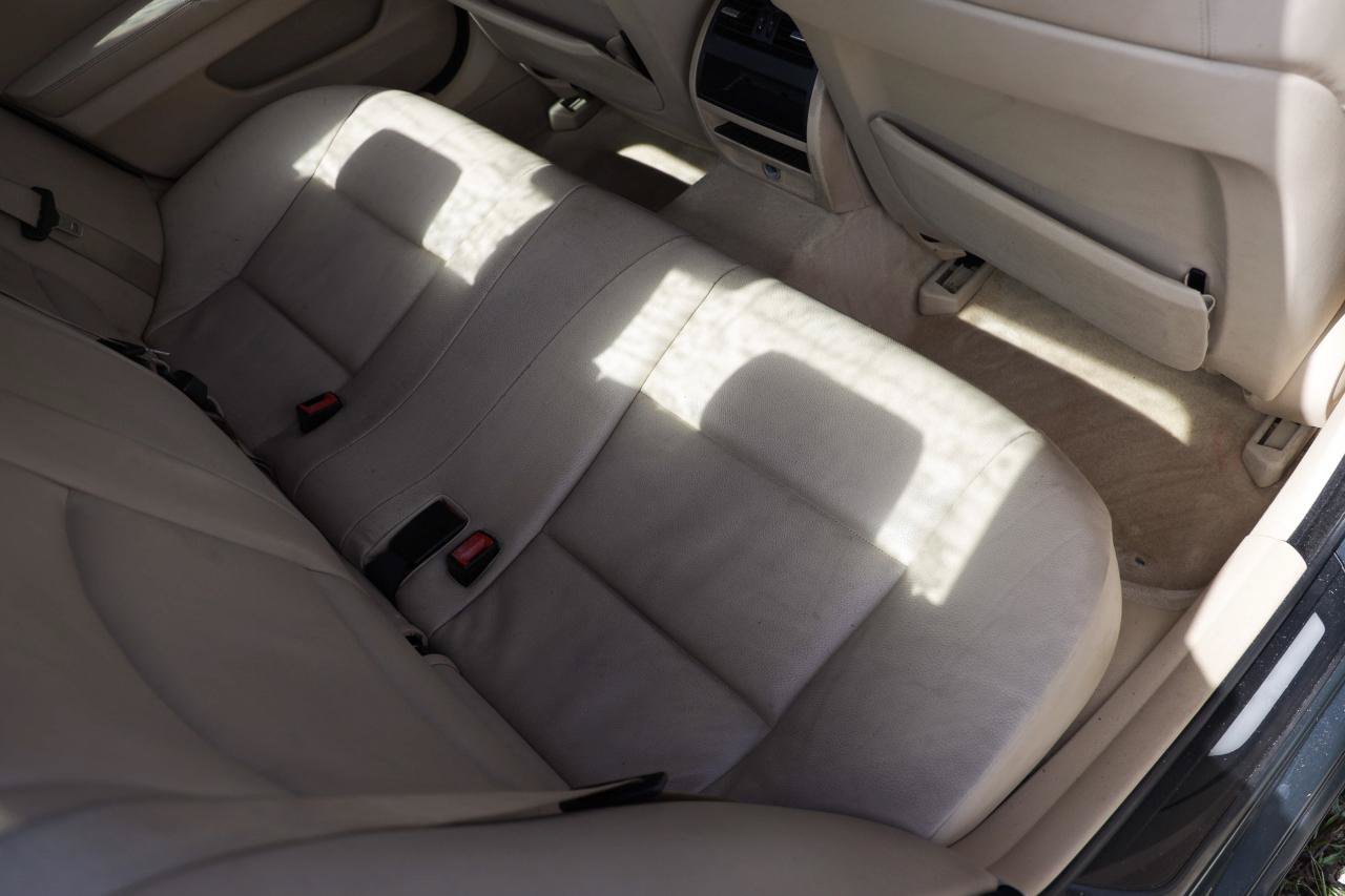 Used 2011 BMW 528i Sedan RWD image 12