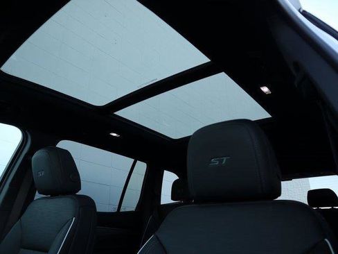 New 2026 Buick Enclave Sport Touring image 48