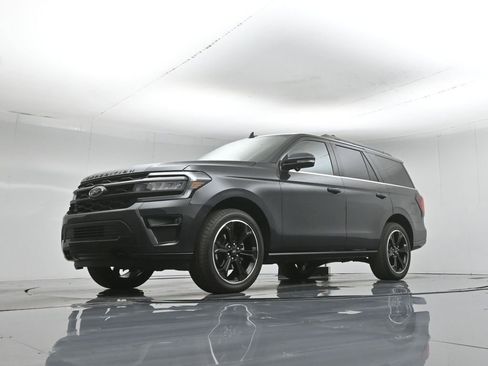 Certified 2023 Ford Expedition Limited AWD/4WD image 50