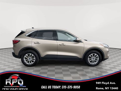 Used 2020 Ford Escape SE AWD/4WD image 6