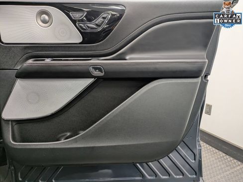 Used 2023 Lincoln Aviator Reserve w/ Equipment Group 201A AWD/4WD image 29