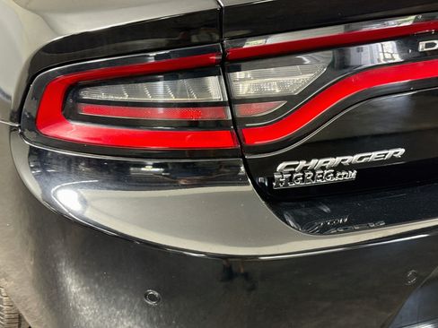 Used 2023 Dodge Charger SXT RWD image 36