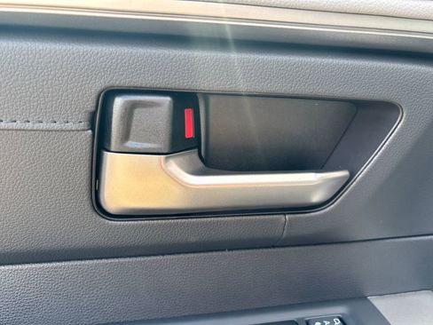 New 2026 Toyota Tundra Limited AWD/4WD image 9