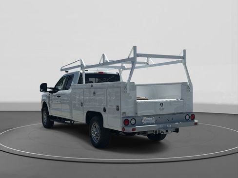 New 2025 Ford F350 XL w/ XL Chrome Package image 2