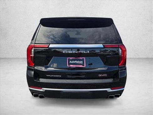 New 2026 GMC Yukon XL Denali w/ Sun & Power Step Package AWD/4WD image 8