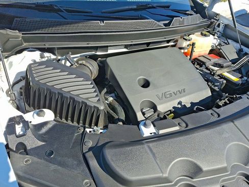 Certified 2024 Chevrolet Traverse LT w/ Rear Camera Mirror Package image 28